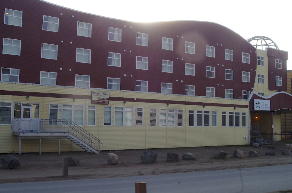 Hotel Arctic Iqaluit Zewnętrze zdjęcie